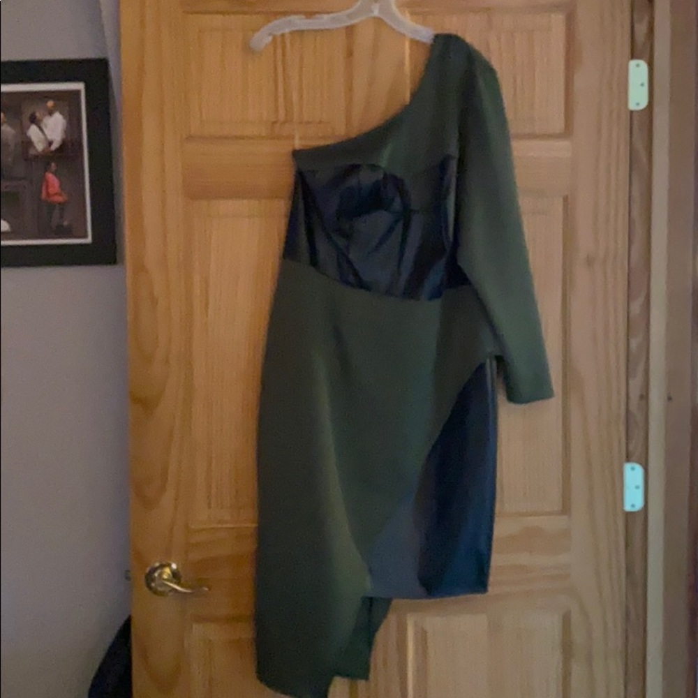 Asymmetric Off the shoulder Dress